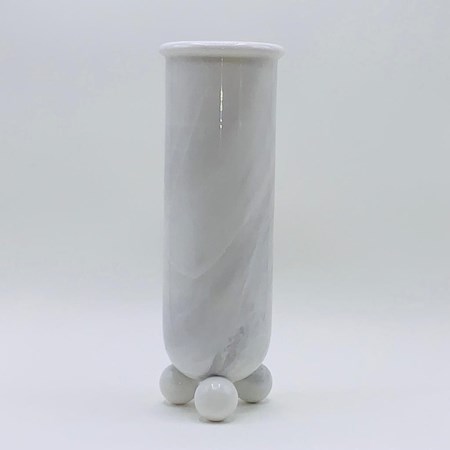تصویر  گلدان سنگی رنگ سفید ماربل